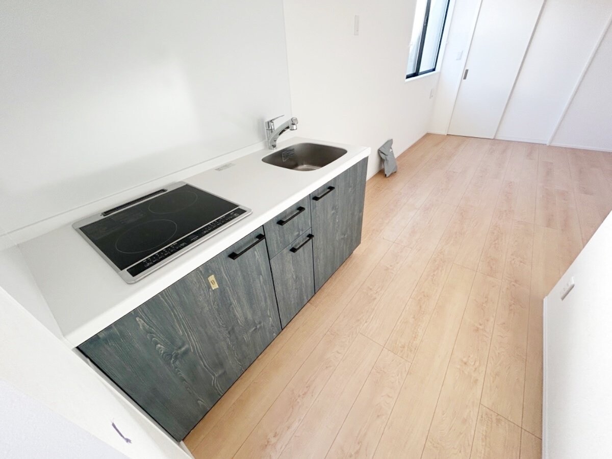 ソルナクレイシア都立大学の物件内観写真