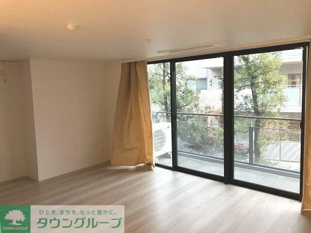 広尾アパートメントの物件内観写真