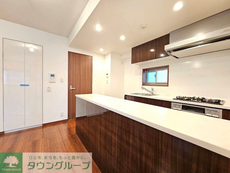 ディアレイシャス港区海岸の物件内観写真