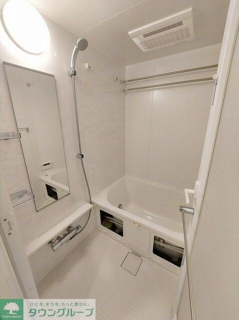 コンフォリア東新宿の物件内観写真