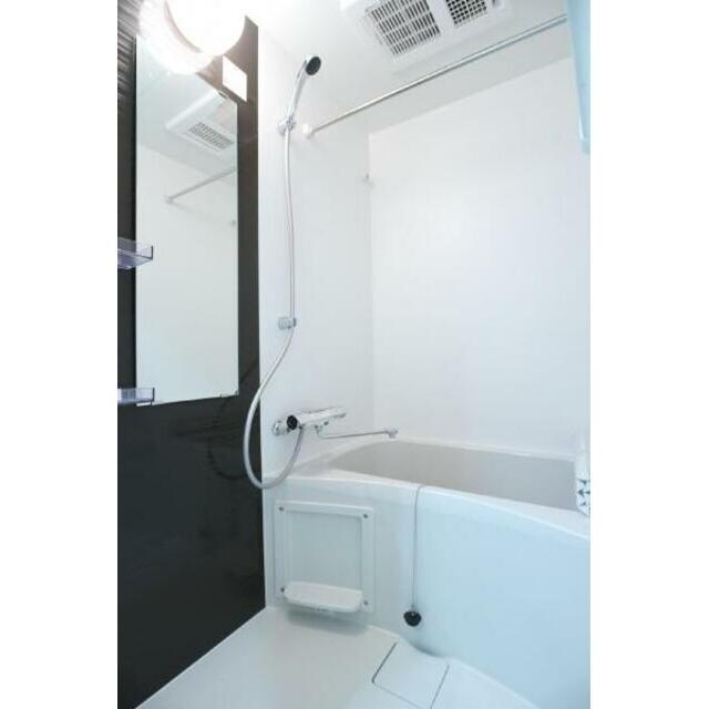 コンフィア目黒本町の物件内観写真