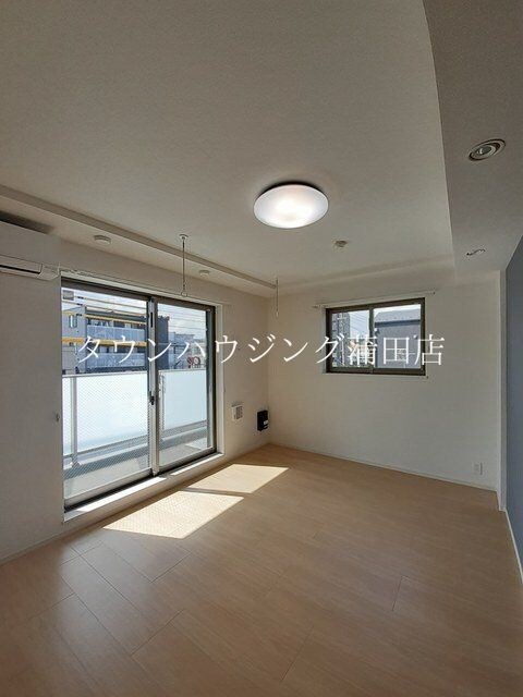 ロワモンターニュの物件内観写真