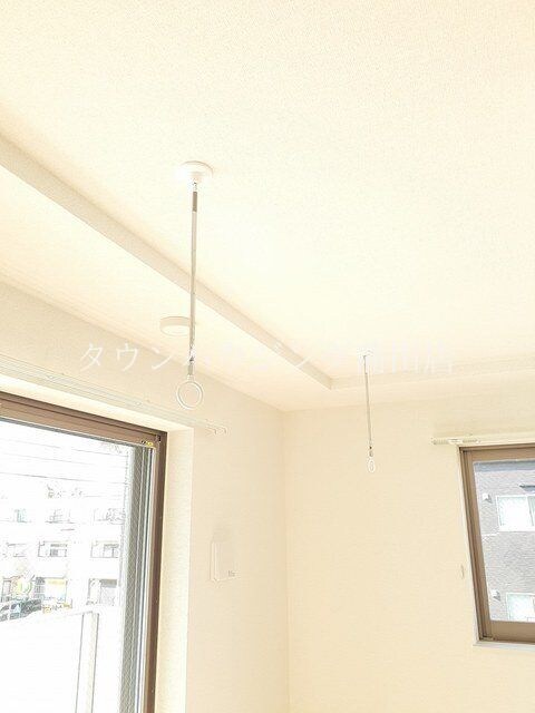 ロワモンターニュの物件内観写真