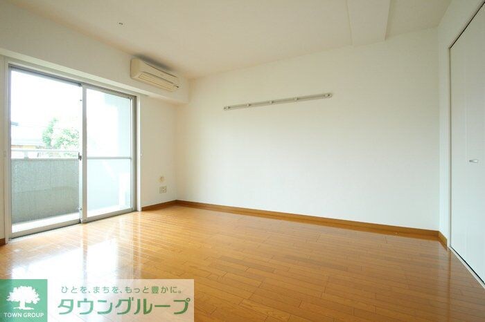 モニュメントスクウェア 弐番館の物件内観写真