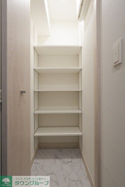 コンフォリア・リヴ豊洲キャナルの物件内観写真