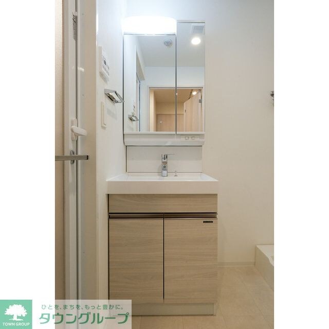 コンフォリア・リヴ豊洲キャナルの物件内観写真