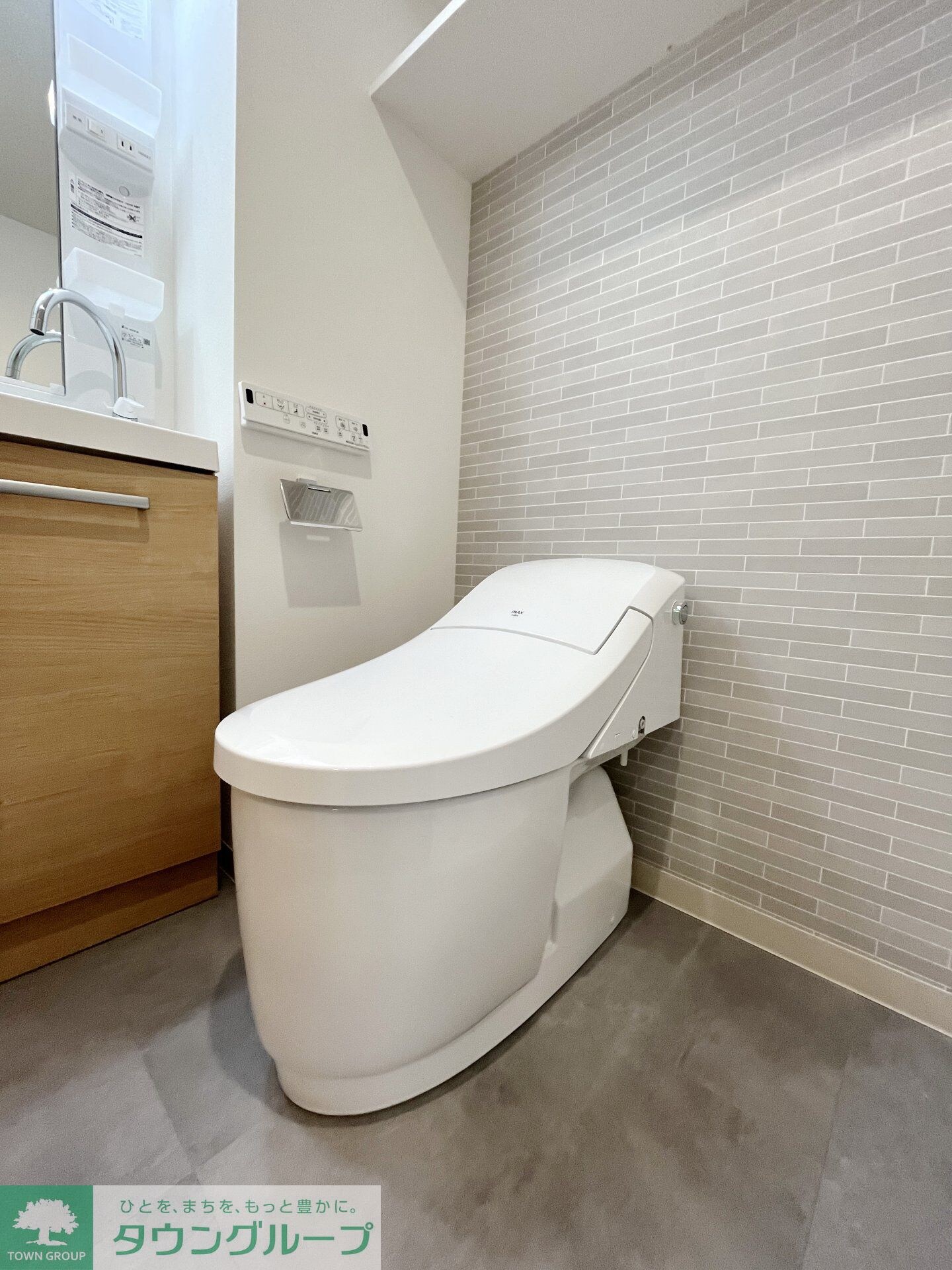 STRIPES 不動前の物件内観写真