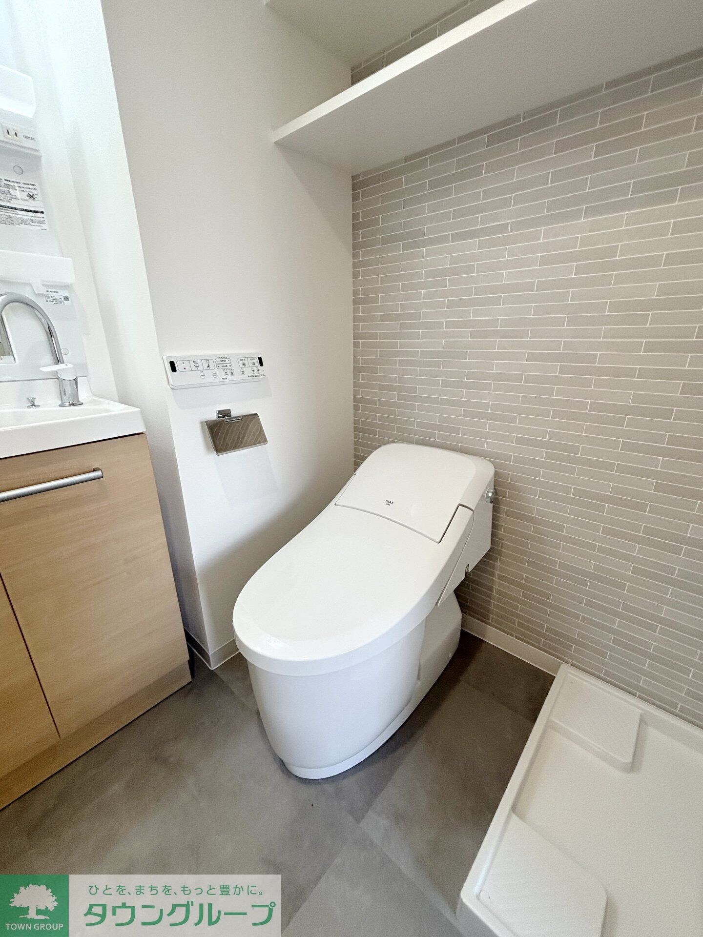 STRIPES 不動前の物件内観写真