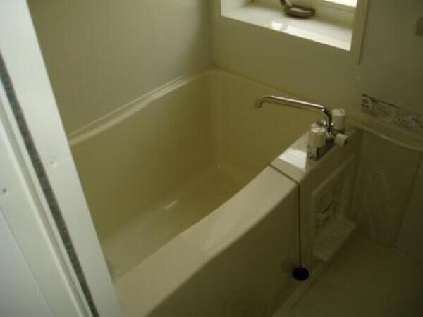 ラ・シュプレームの物件内観写真