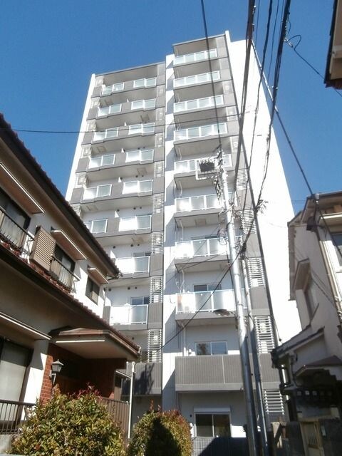 アレーズ南池袋の物件外観写真