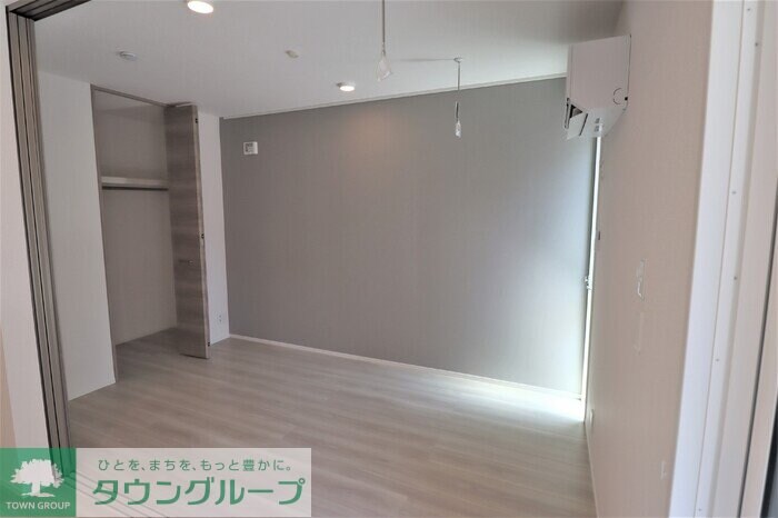 セレスティア弥生町の物件内観写真