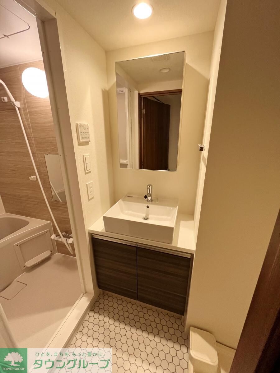 ウェルスクエアイズム駒込の物件内観写真