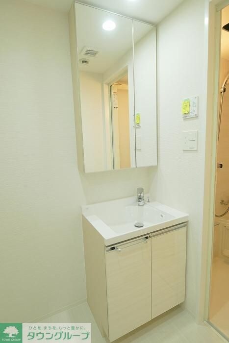 PREMIUMCUBE池袋要町の物件内観写真