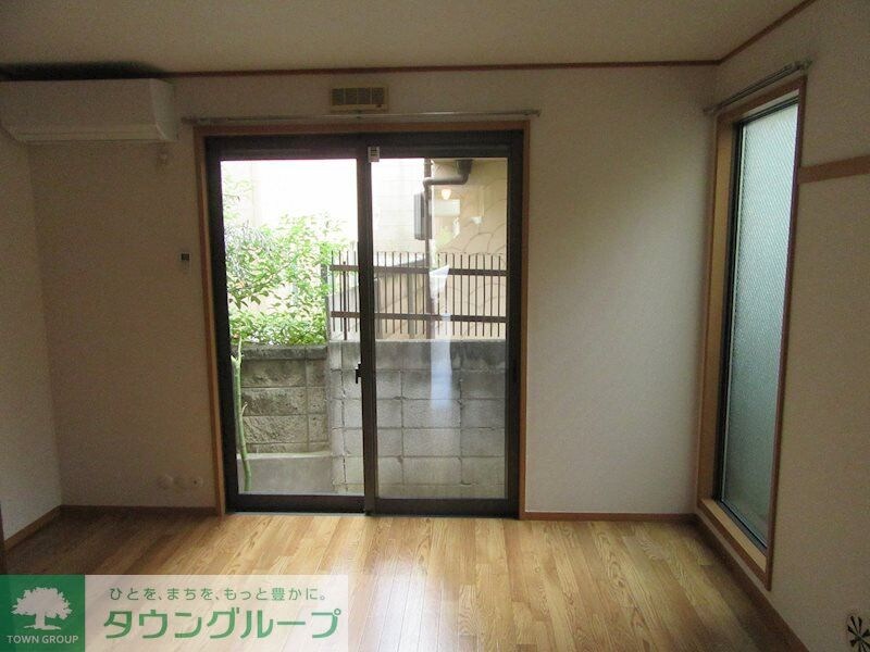 コンフォール千駄木の物件内観写真