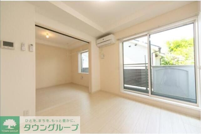 AIFLAT MEJIROの物件内観写真