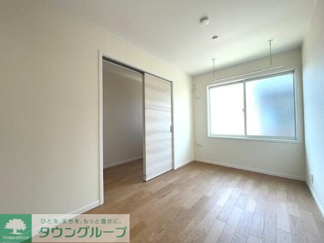 ゼルコーバの物件内観写真