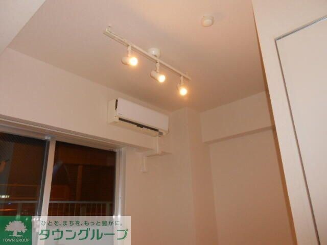 ヴァレッシア椎名町駅前シティの物件内観写真