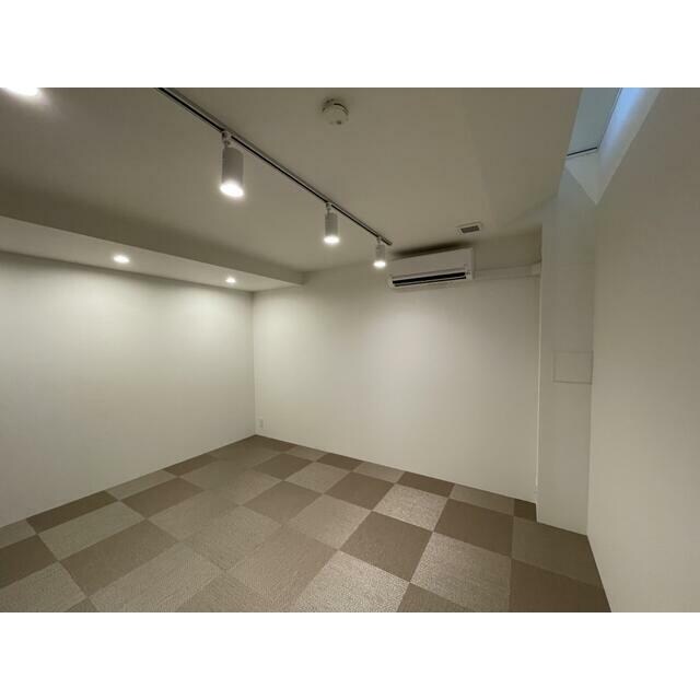 LEGALAND早稲田鶴巻町の物件内観写真
