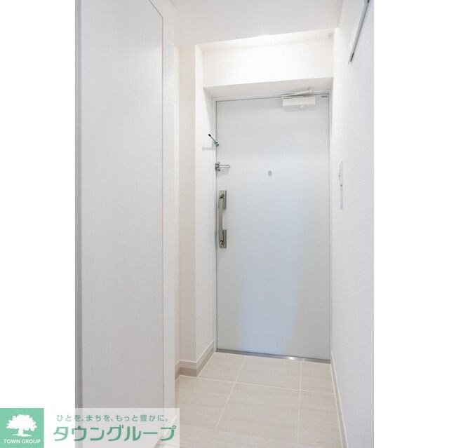 コンフォリア・リヴ北新宿の物件内観写真