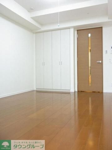 ラクアスレジデンス東新宿の物件内観写真