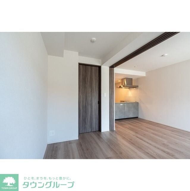 コンフォリア・リヴ東中野の物件内観写真