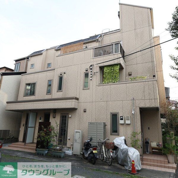 ノワイエの物件外観写真