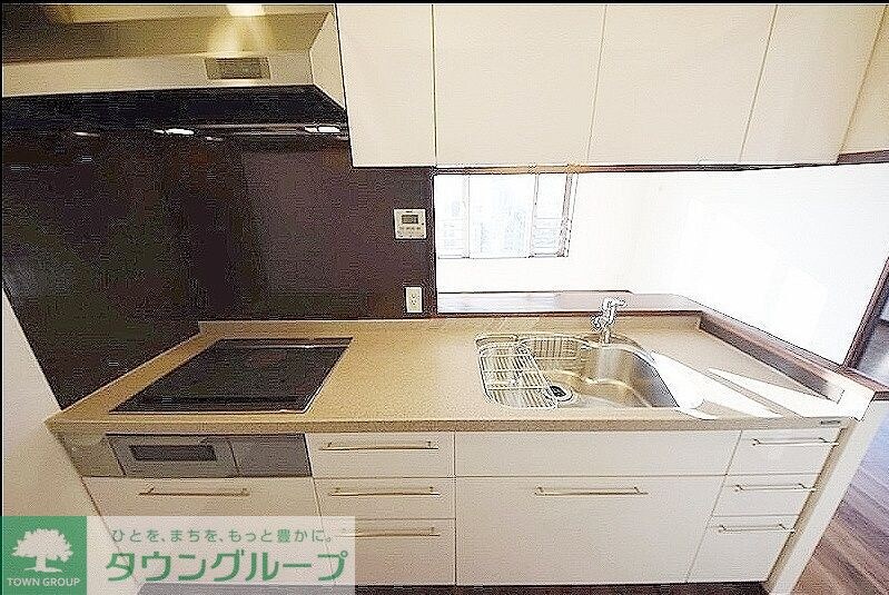 プライムアーバン新宿夏目坂タワーレジデンスの物件内観写真