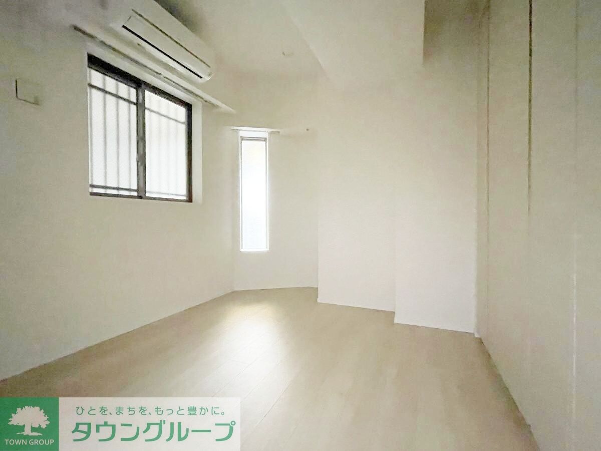 コンフォリア東新宿ステーションフロントの物件内観写真