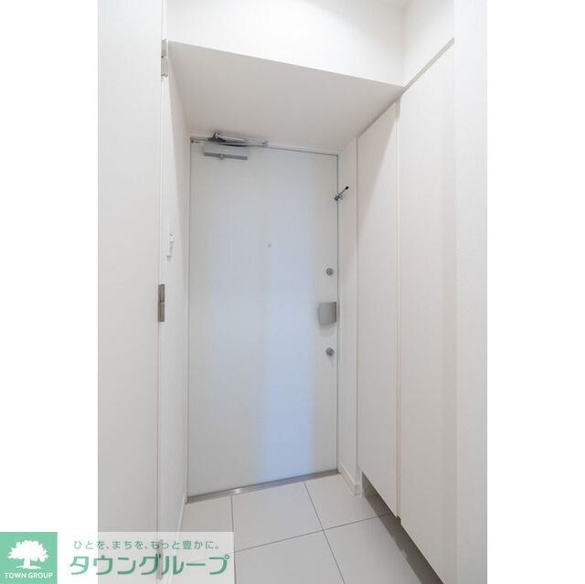 コンフォリア・リヴ新中野SOUTHの物件内観写真