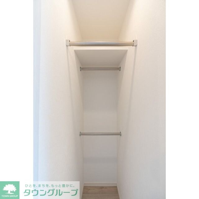 コンフォリア・リヴ新中野SOUTHの物件内観写真