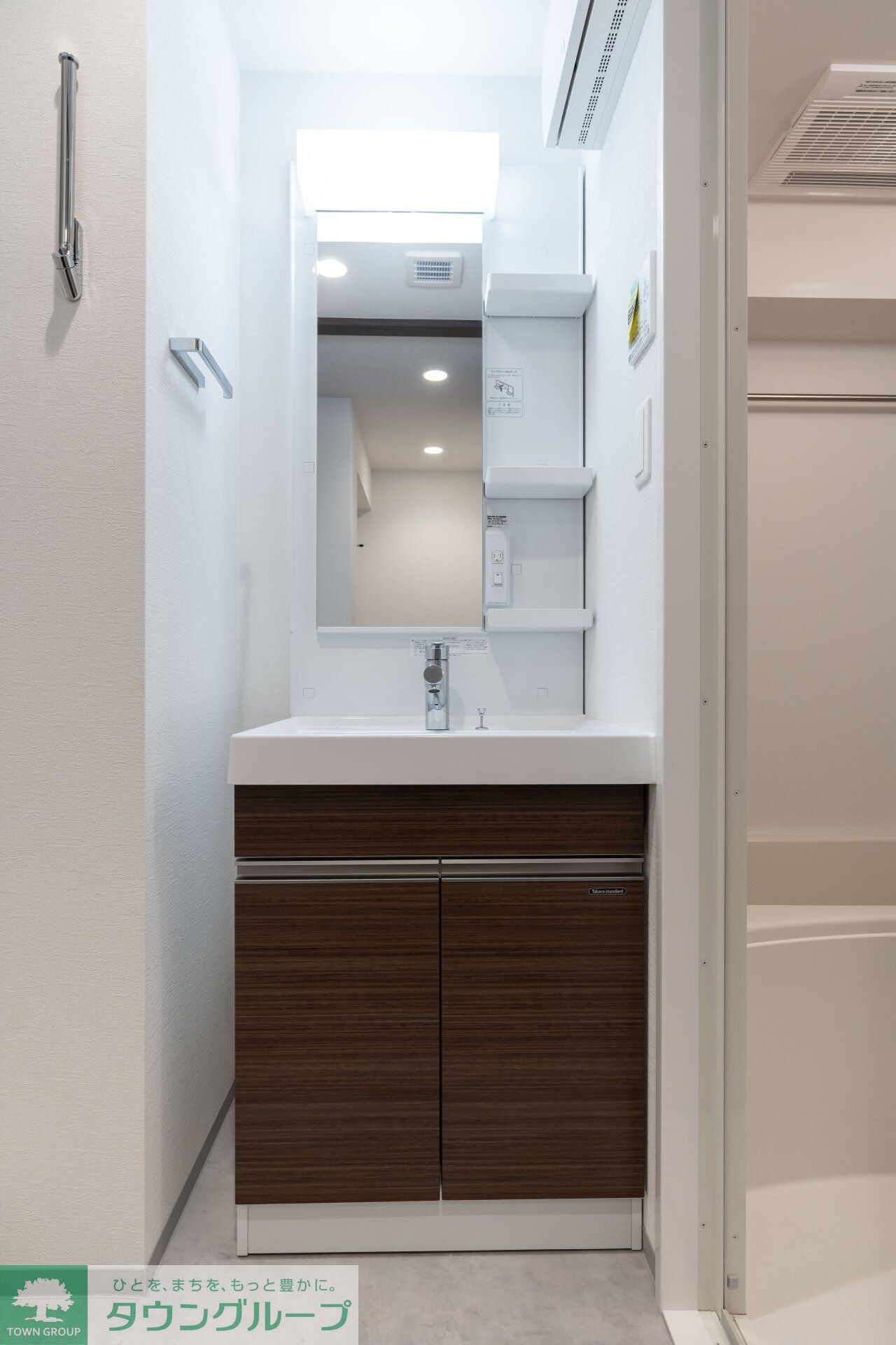 コンフォリア・リヴ北新宿の物件内観写真