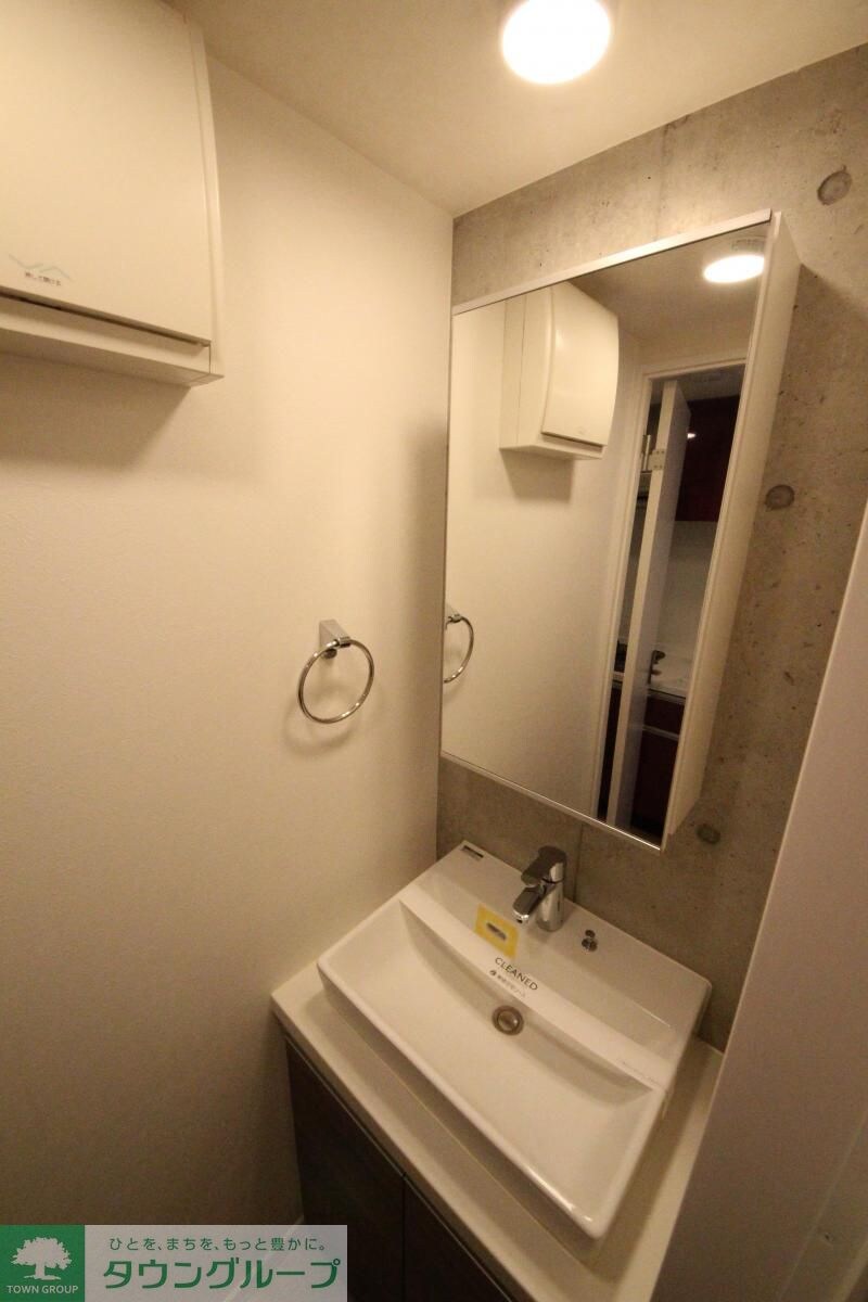 ウェルスクエアイズム中野坂上の物件内観写真