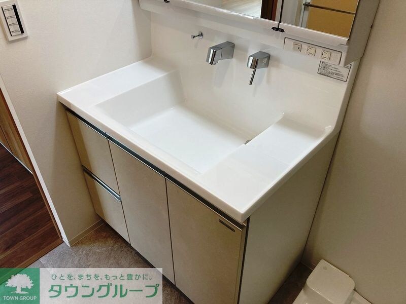 グランクリュ若松町の物件内観写真