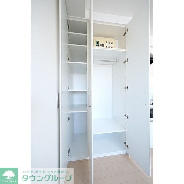 グランカーサ新宿御苑の物件内観写真