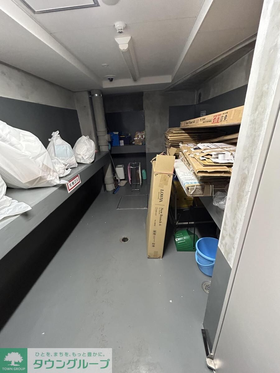 プラウドフラット文京千駄木の物件内観写真