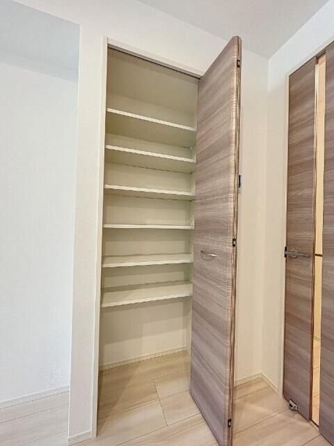 パインヒルズの物件内観写真