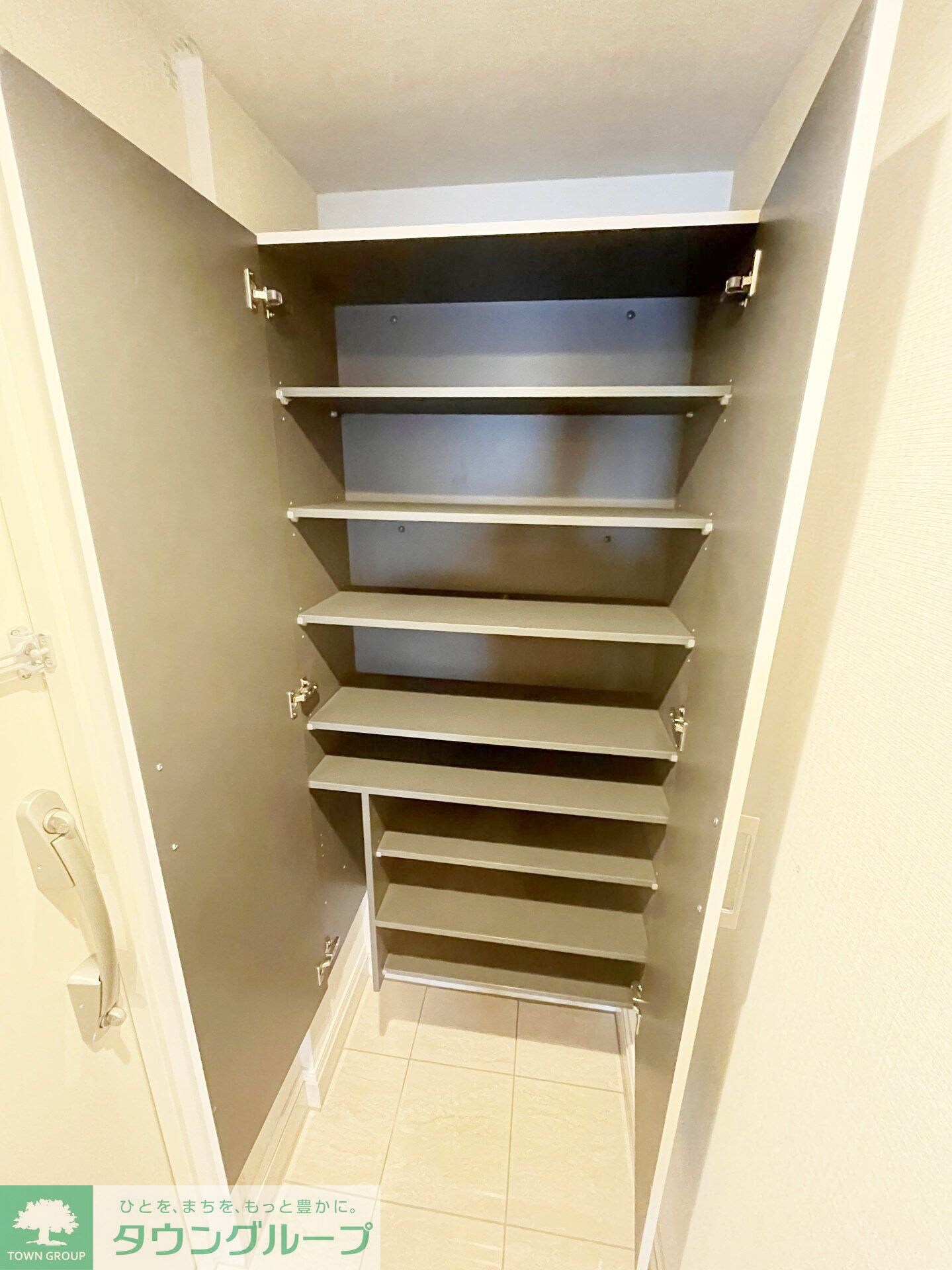 ロイジェント南池袋の物件内観写真