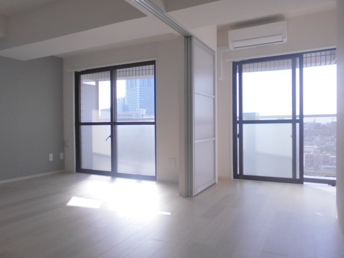 ONE ROOF FLAT NISHIWASEDAの物件内観写真