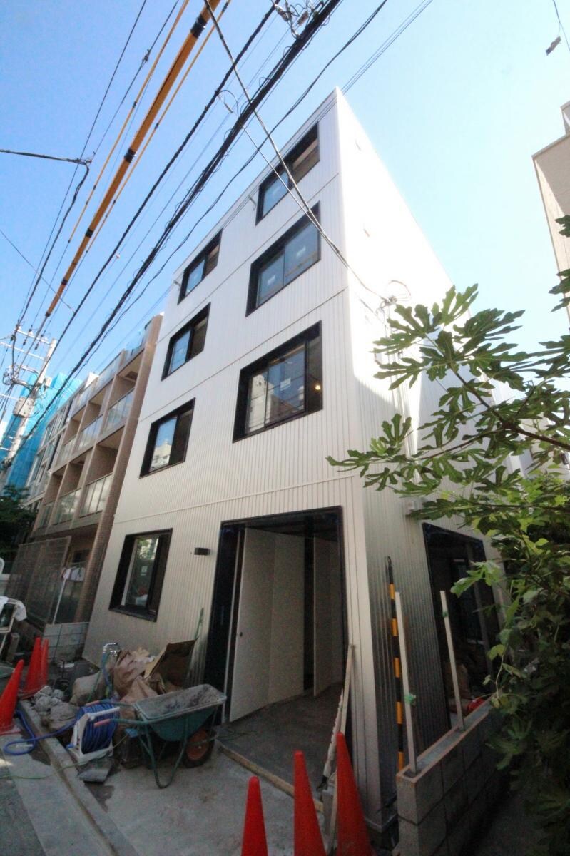 トライム早稲田鶴巻町の物件外観写真