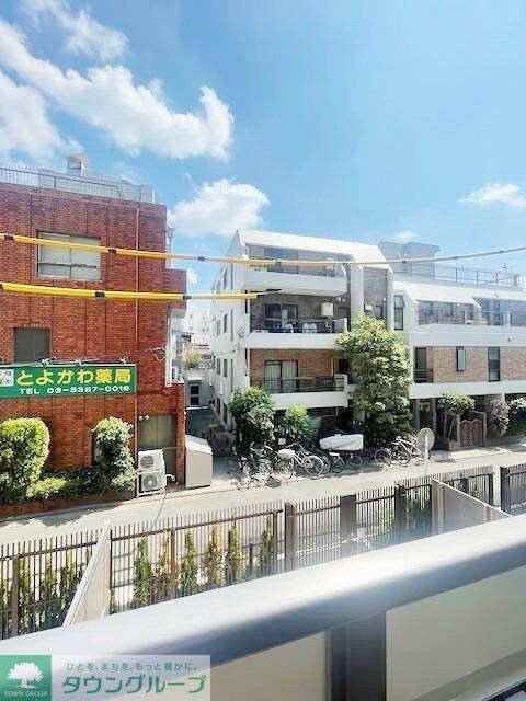 ラティエラ中野新井の物件内観写真