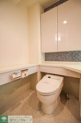 サーラコモド八幡山ヴェローナの物件内観写真