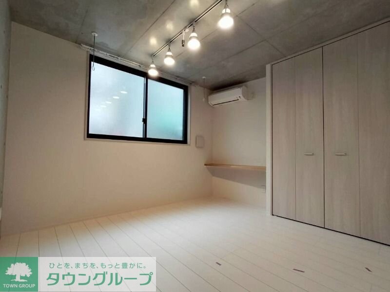 Fons Lucis Izumiの物件内観写真