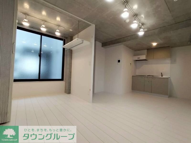 Fons Lucis Izumiの物件内観写真