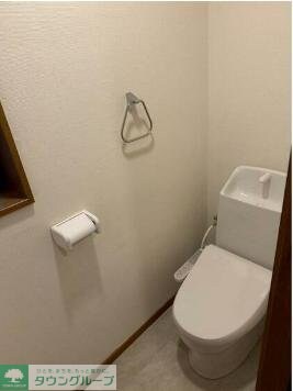 渋谷区本町5丁目戸建の物件内観写真