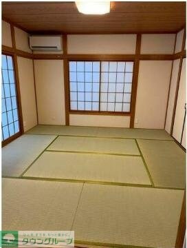 渋谷区本町5丁目戸建の物件内観写真