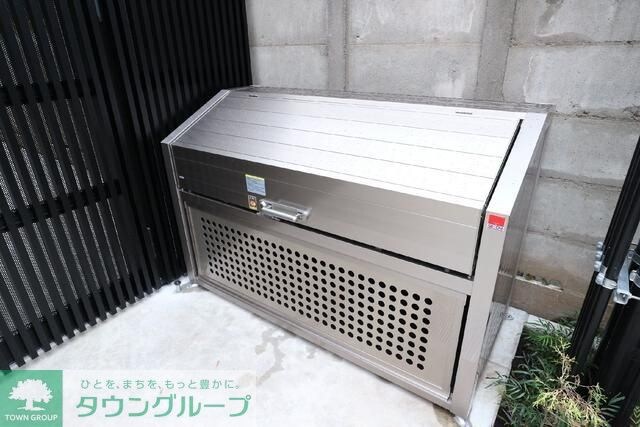 ダン・ラベニール北新宿の物件内観写真