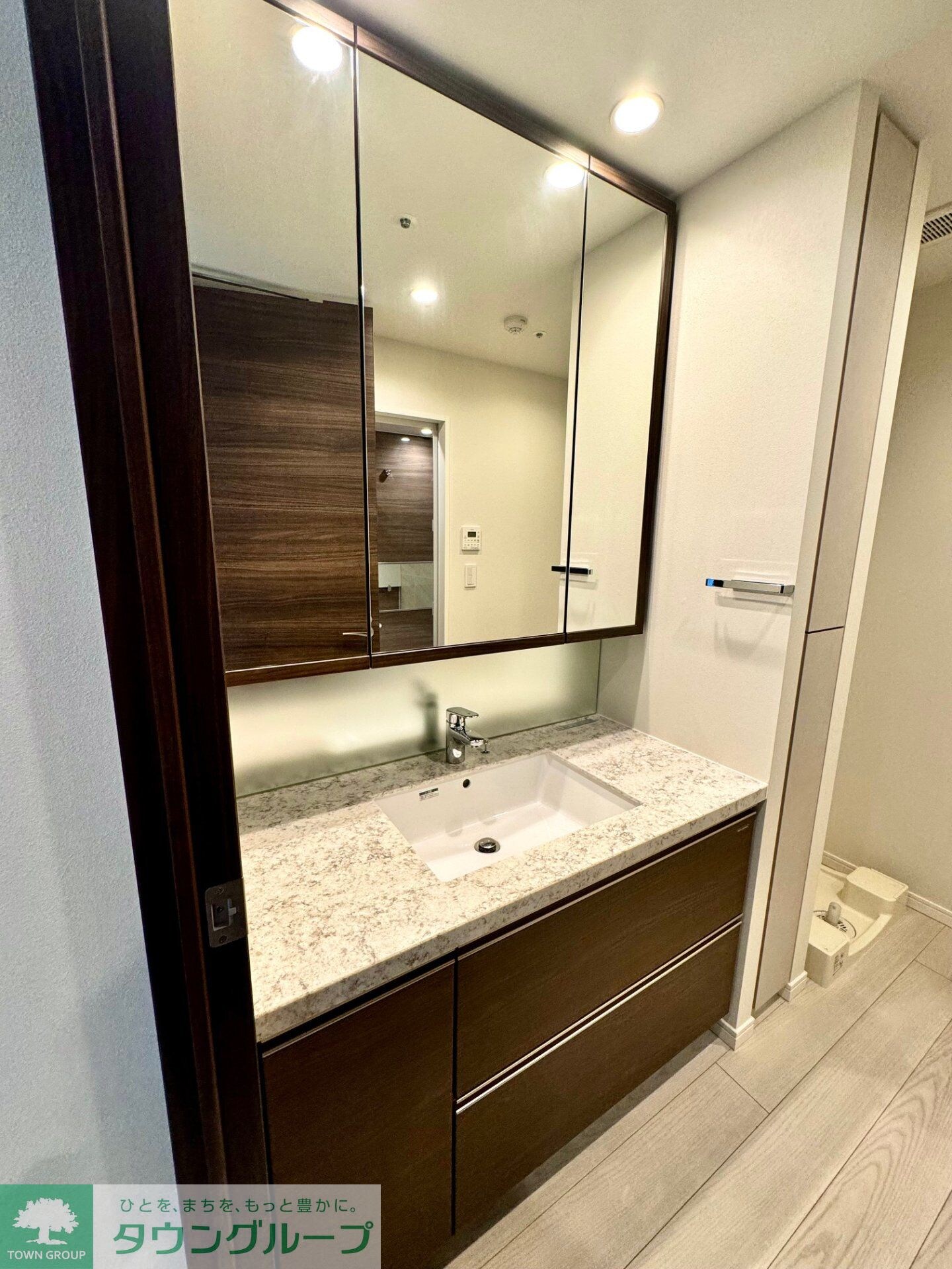 Dマークス西新宿タワーの物件内観写真