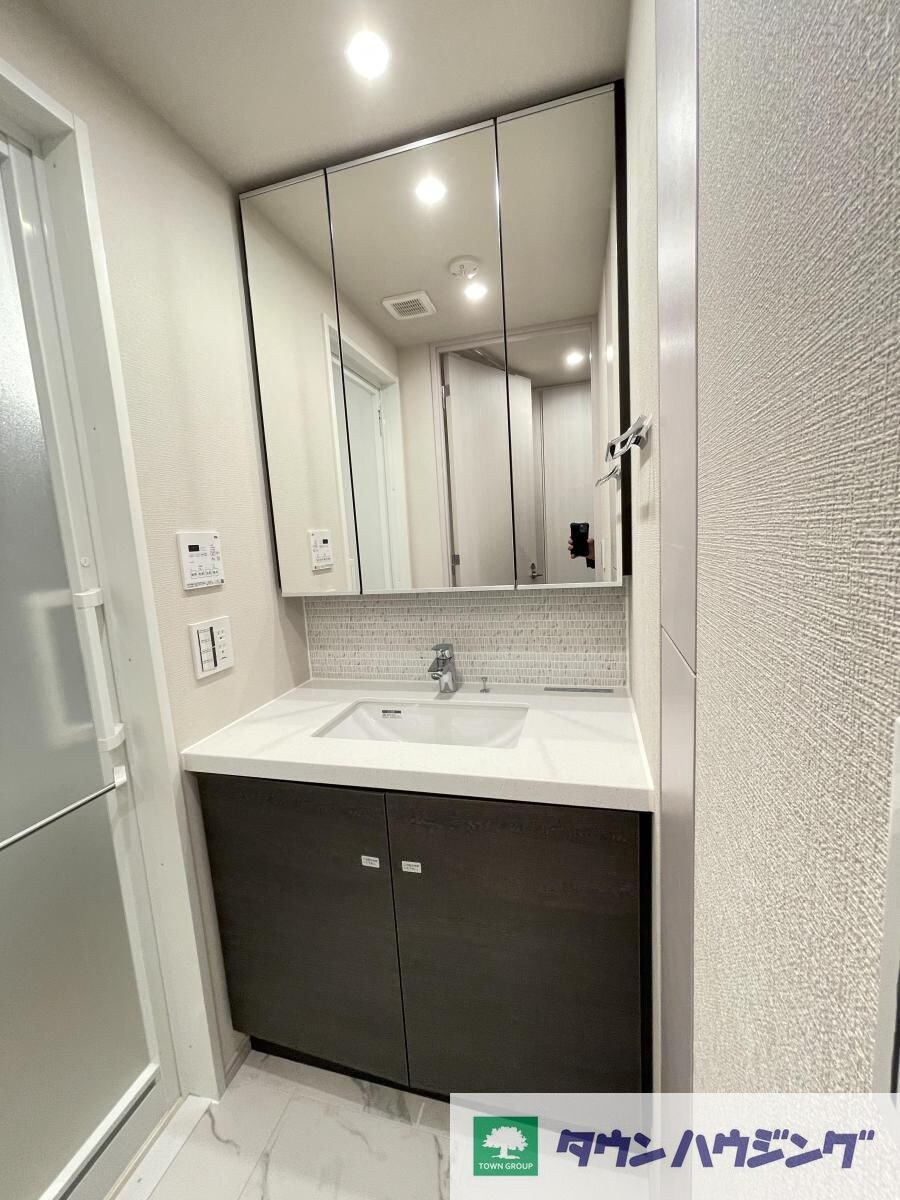 ザ・パークハビオSOHO代々木公園の物件内観写真