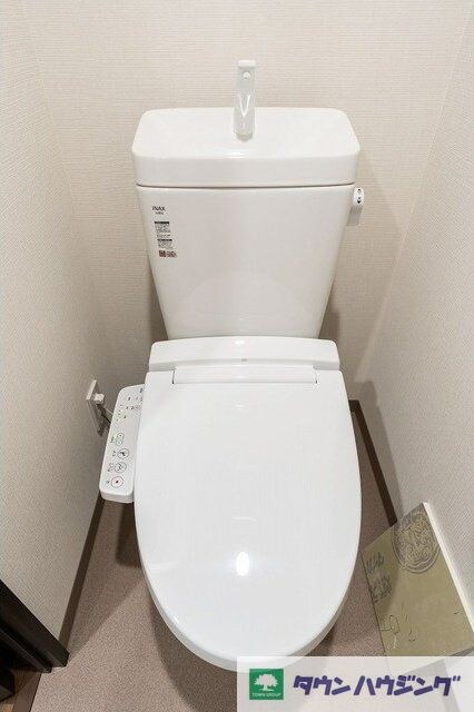 市谷台町坂フロントの物件内観写真