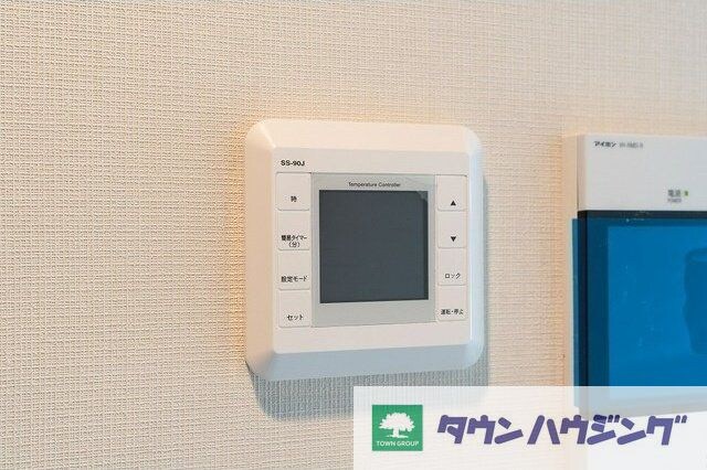 市谷台町坂フロントの物件内観写真